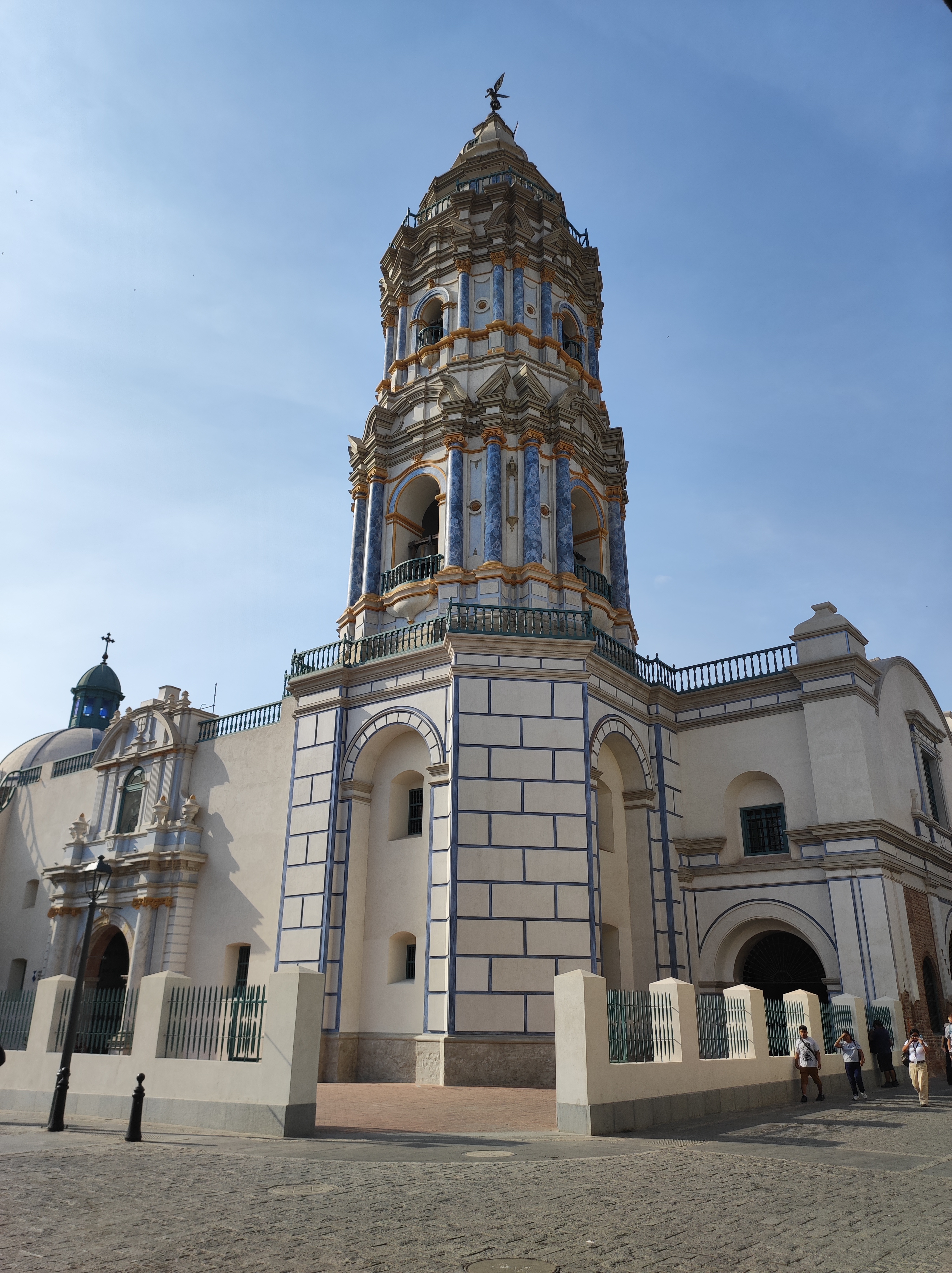 Basilica and Convent of Santo Domingo